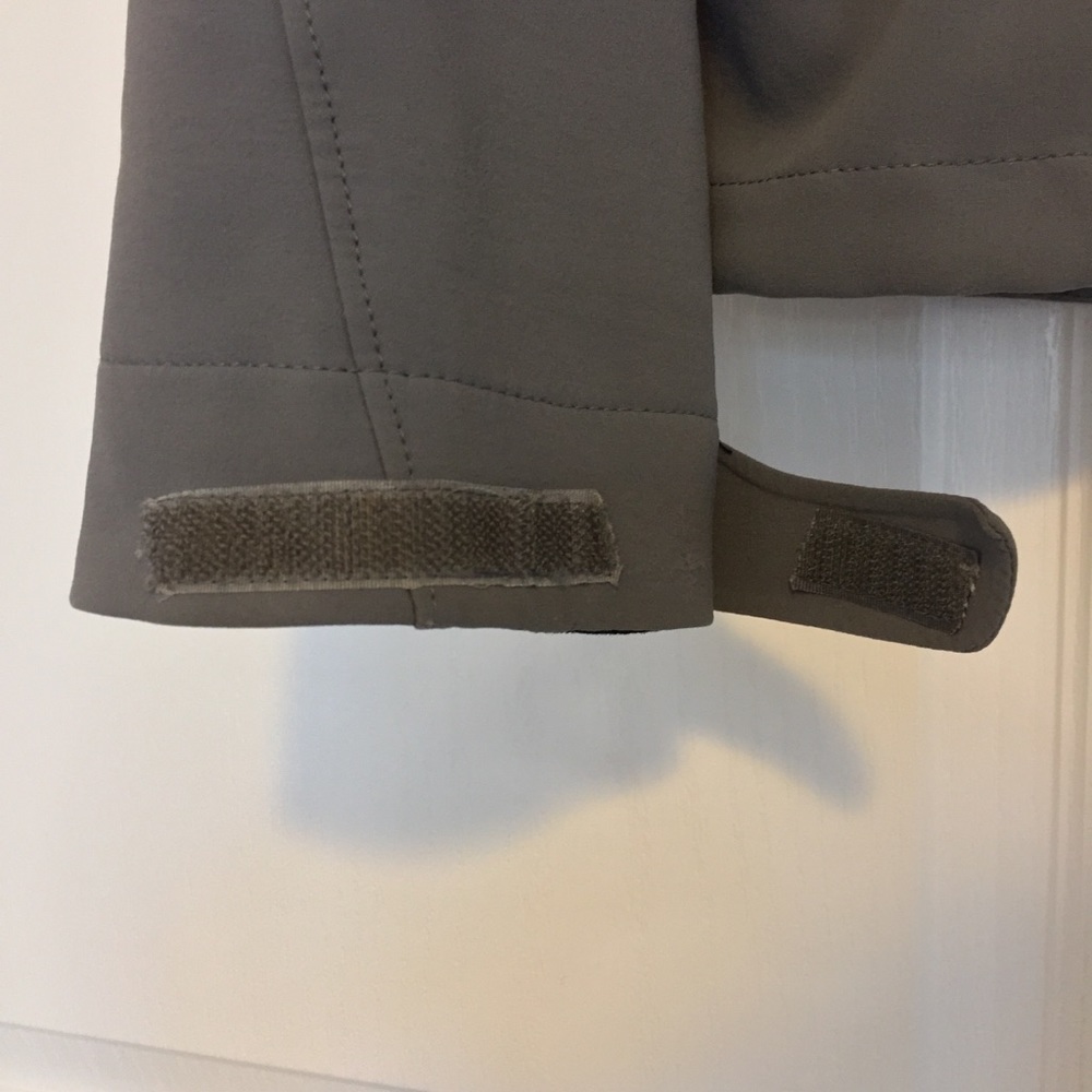 Marmot Jacket, Size S, Gray - Picture 8 of 16